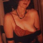 Femme sexy de 42 ans veut plaire a un Lyonnais plus jeune qui saura la dompter et aussi la faire jouir